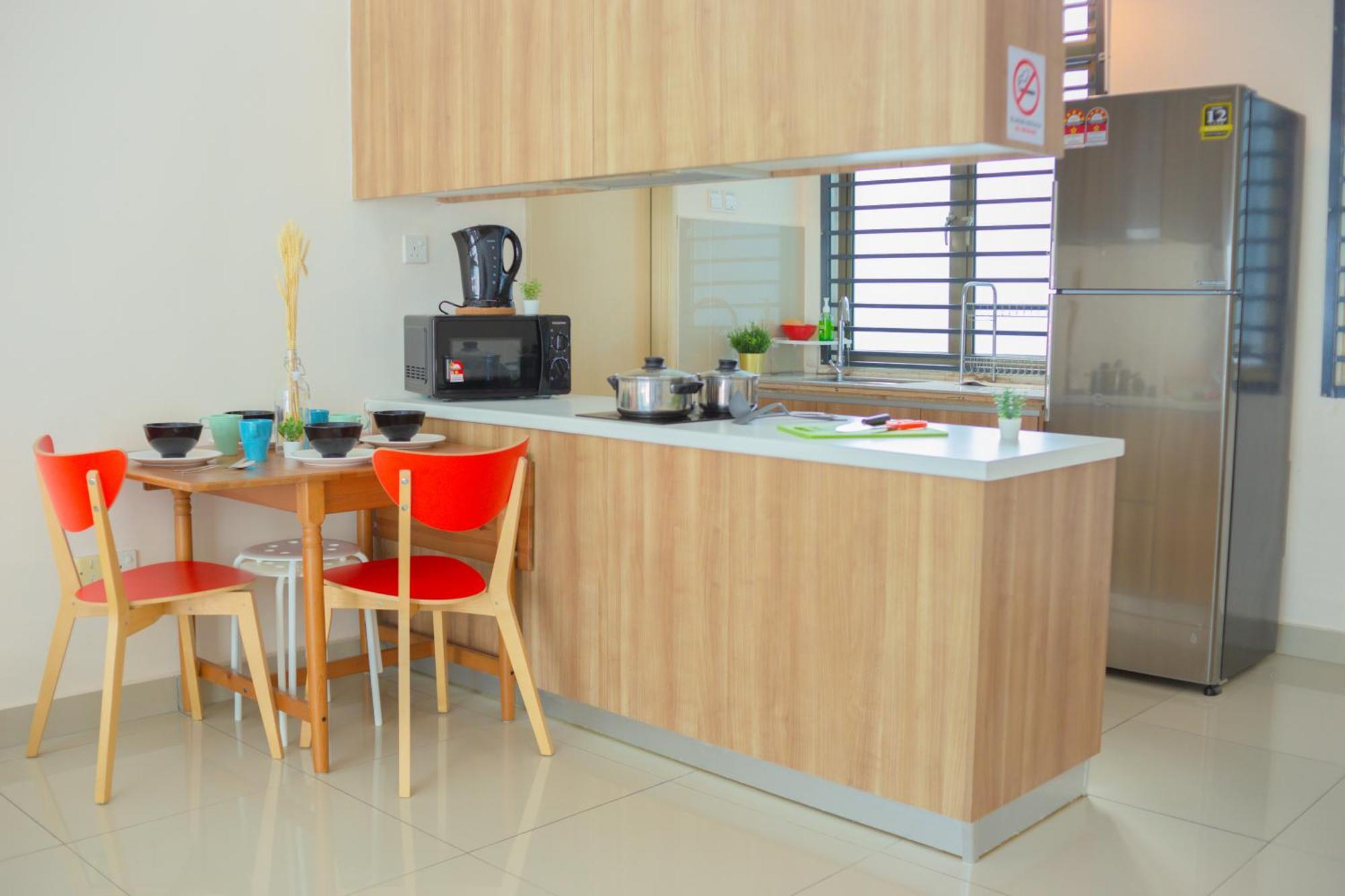 Apartment Mount Austin Ikea, Aeon 10mins -pool View- C115 Johor Bahru
